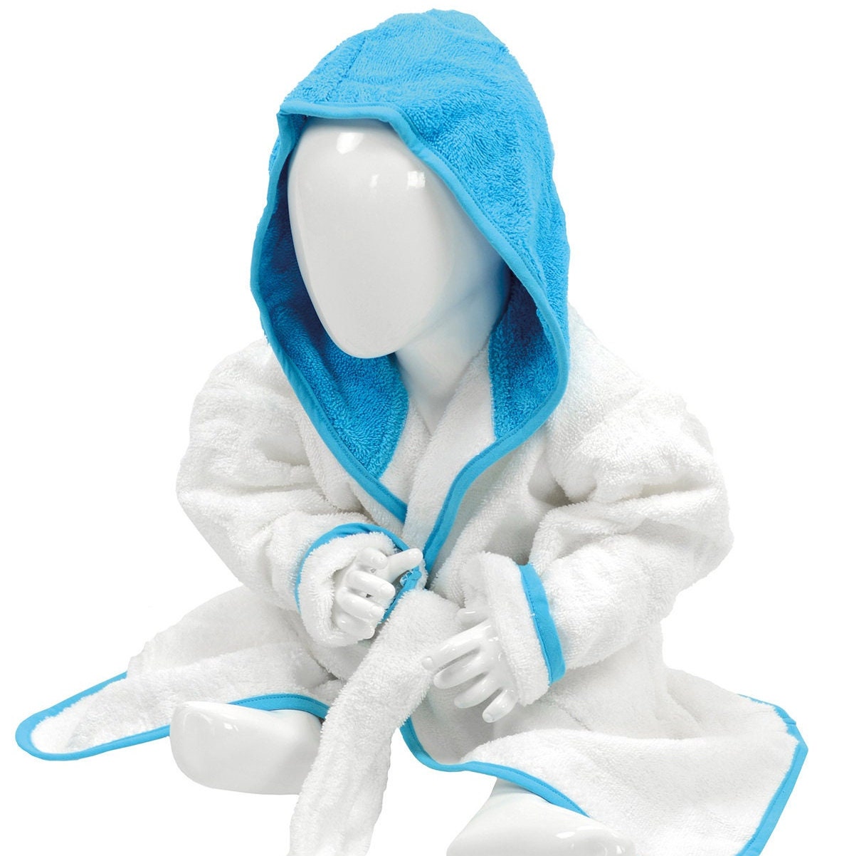 Baby / Child Personalised Dressing Gown available in 4 colours embroidered with Child’s name or initials making for the perfect gift